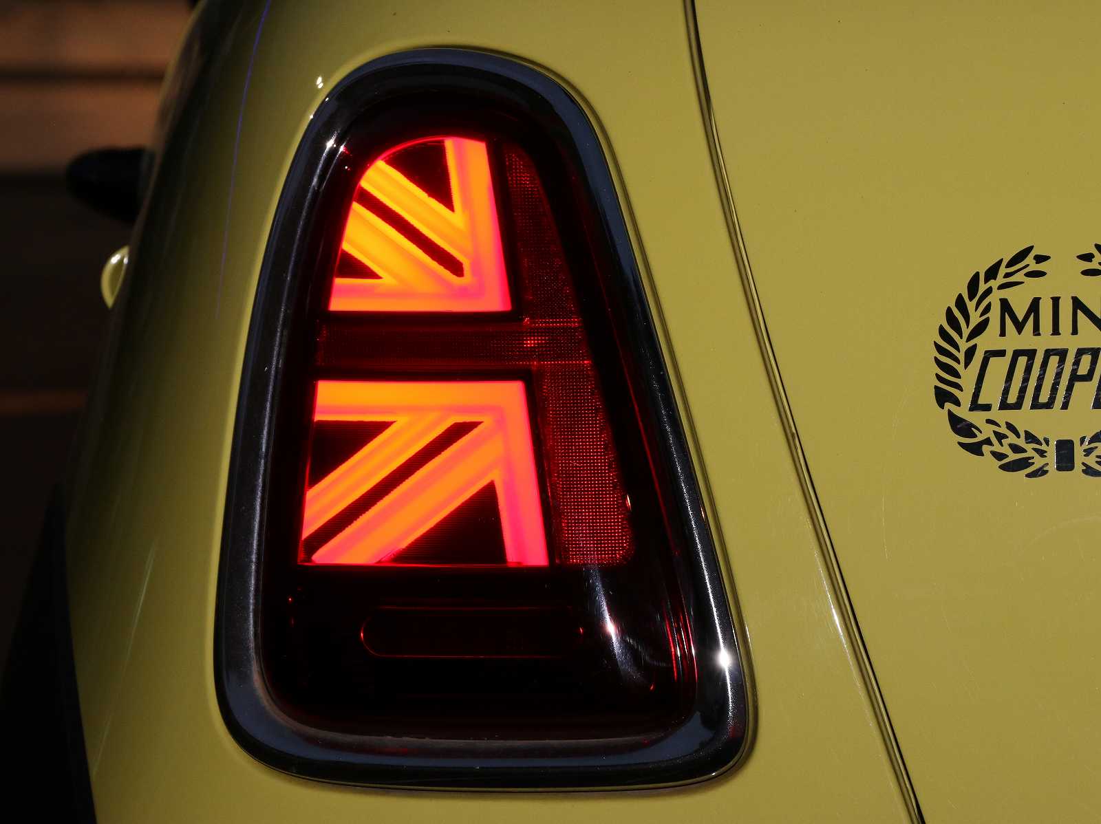 ミニコンバーチブル 2009/H21