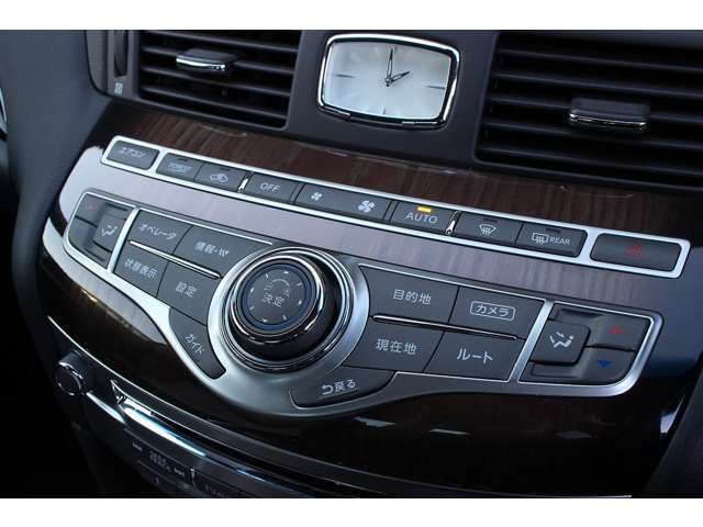 フーガハイブリッド 2015/H27