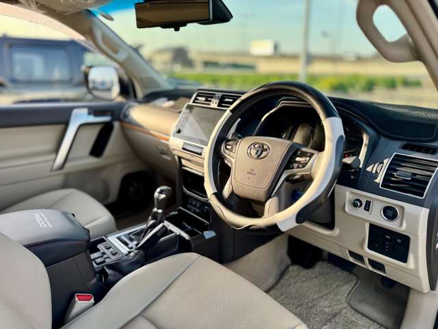 ランドクルーザープラド 2022/R04