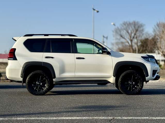 ランドクルーザープラド 2022/R04