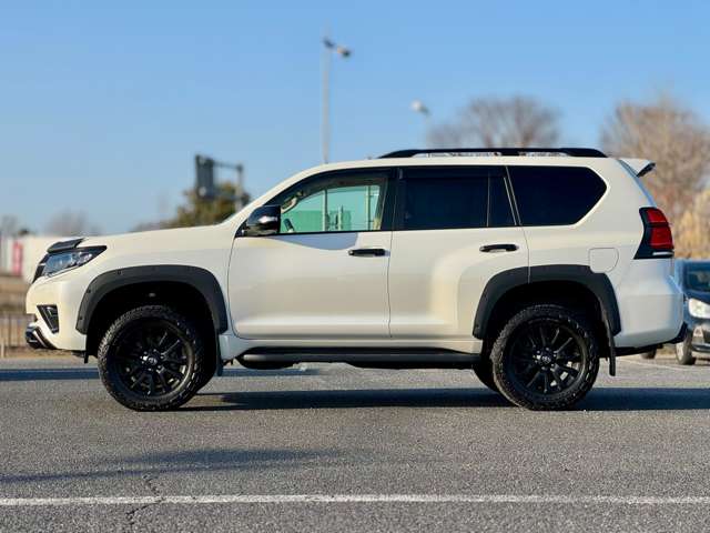 ランドクルーザープラド 2022/R04