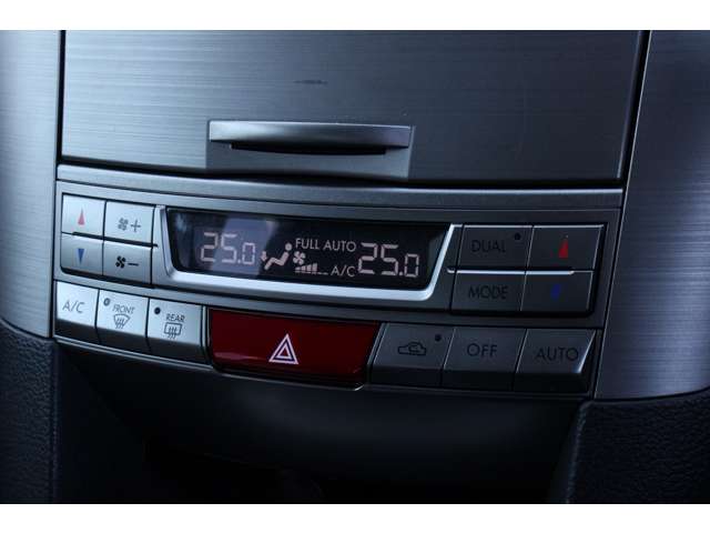 レガシィツーリングワゴン 2011/H23