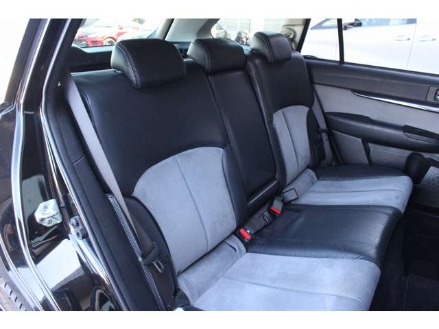 レガシィツーリングワゴン 2011/H23