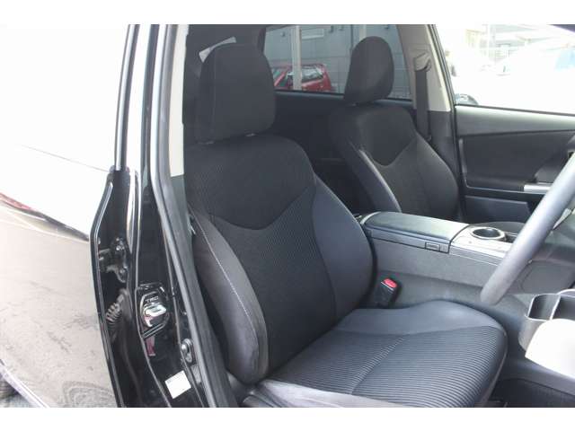 プリウスα 2015/H27