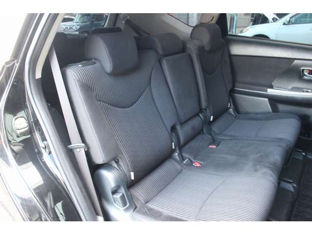 プリウスα 2015/H27