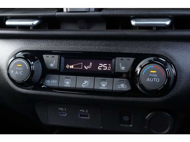 ノートオーラ 2021/R03