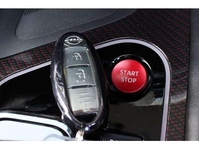 ノートオーラ 2021/R03