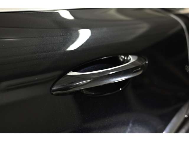 パナメーラ 2021/R03