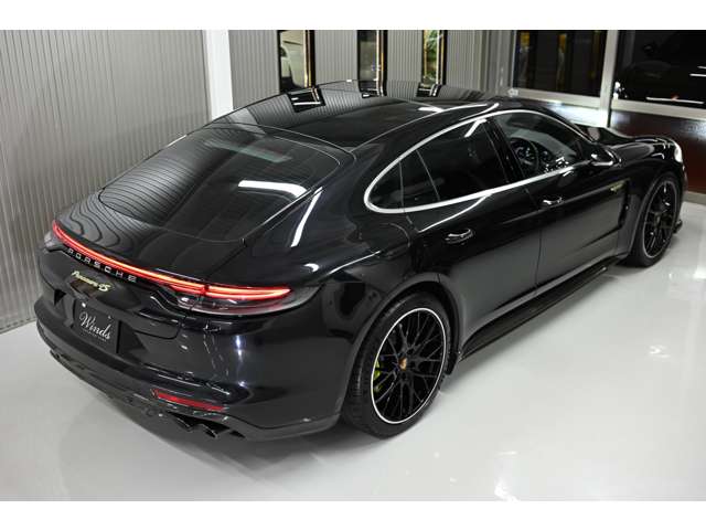 パナメーラ 2021/R03