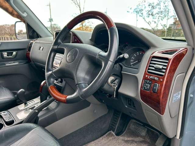 パジェロ 2004/H16