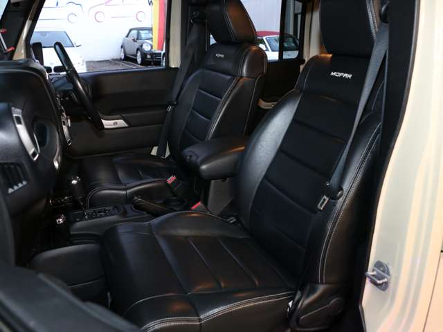 ラングラー 2011/H23