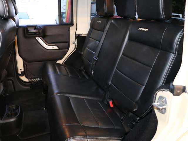 ラングラー 2011/H23