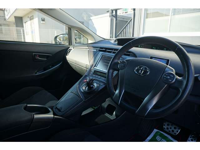 プリウス 2013/H25