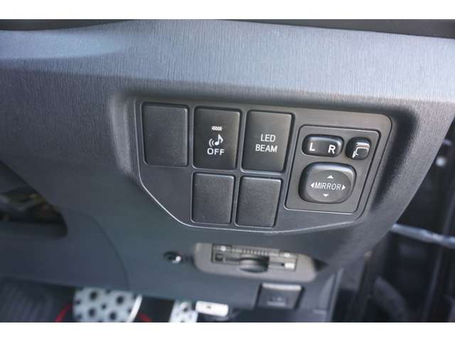 プリウス 2013/H25