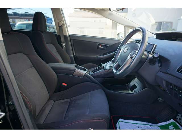 プリウス 2013/H25