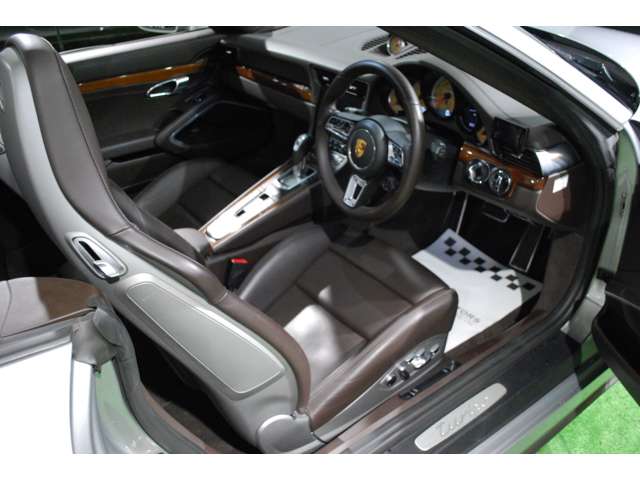 911カブリオレ 2018/H30