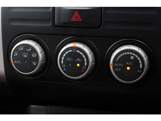 エクストレイル 2010/H22