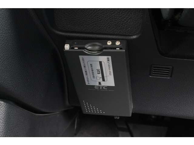 エクストレイル 2010/H22