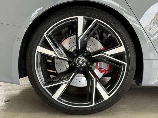 RS6アバント 2021/R03