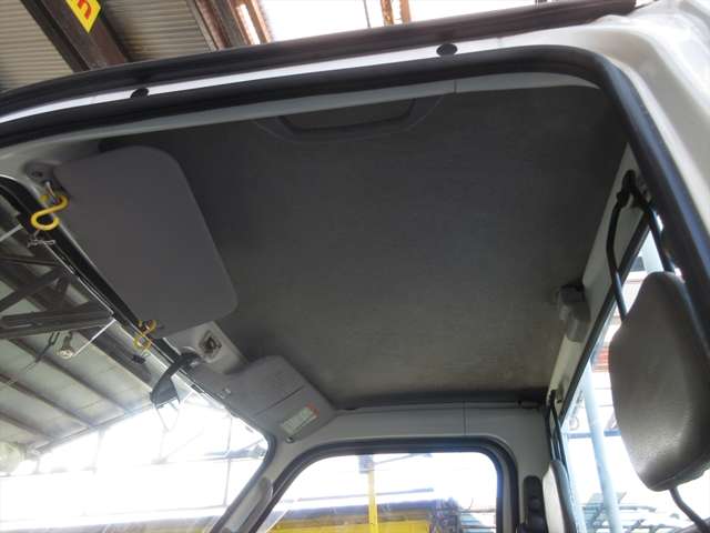 サンバートラック 2002/H14