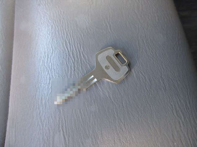 サンバートラック 2002/H14