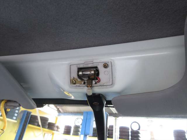 サンバートラック 2002/H14