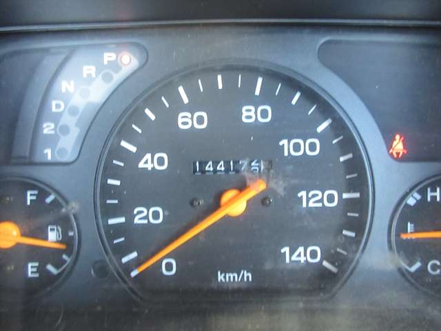 サンバートラック 2002/H14