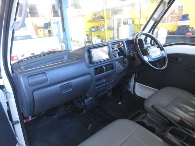 サンバートラック 2002/H14