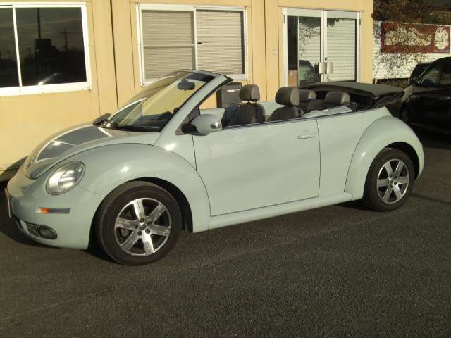 ニュービートルカブリオレ 2006/H18