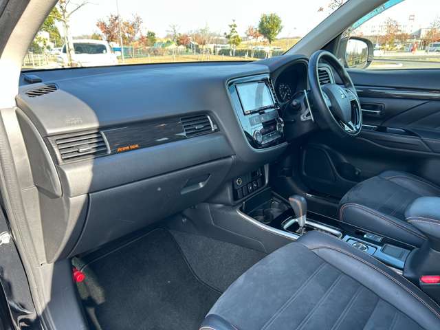 アウトランダー 2017/H29