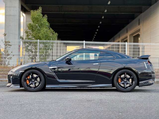 GT-R 2016/H28