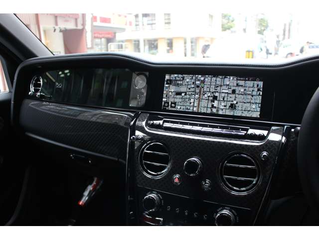 ブラックバッジカリナン 2025/R07