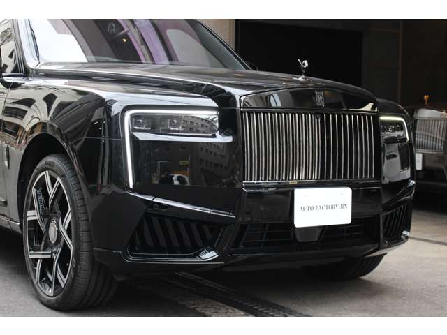 ブラックバッジカリナン 2025/R07