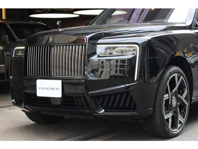 ブラックバッジカリナン 2025/R07