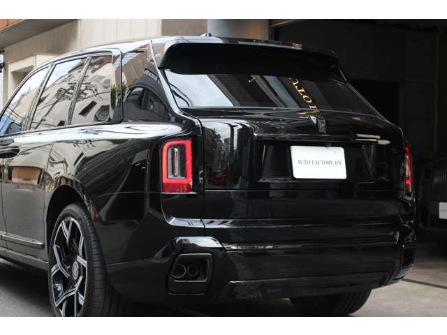 ブラックバッジカリナン 2025/R07