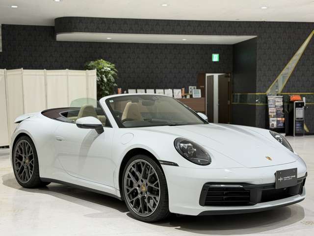 911カブリオレ 2022/R04