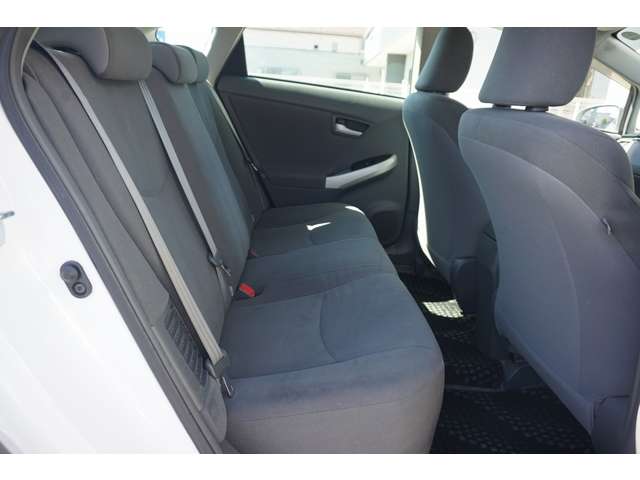 プリウス 2011/H23