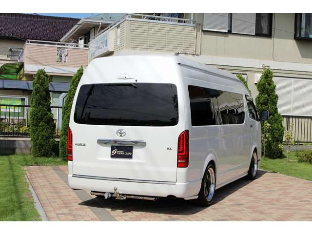 ハイエースコミューター 2021/R03