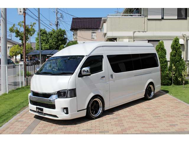 ハイエースコミューター 2021/R03