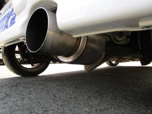 アルトラパン 2006/H18