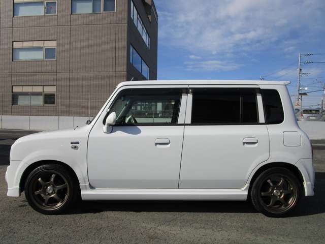 アルトラパン 2006/H18