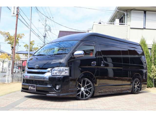 ハイエースコミューター 2016/H28