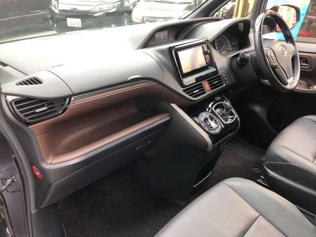 エスクァイア 2015/H27