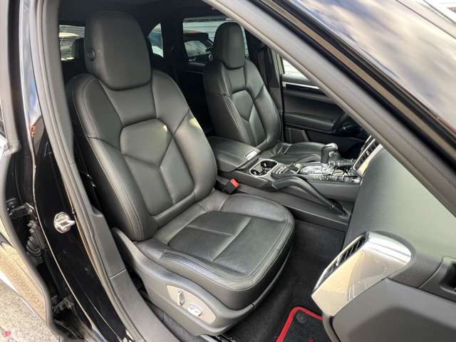 カイエン 2011/H23