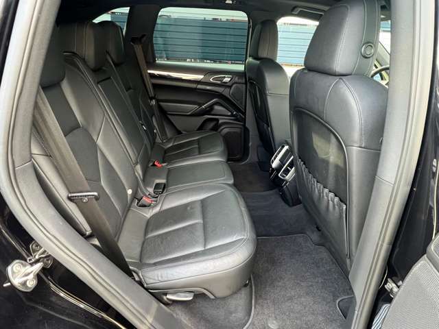 カイエン 2011/H23