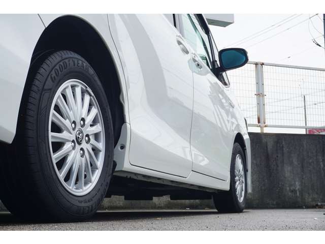 ヴォクシー 2014/H26