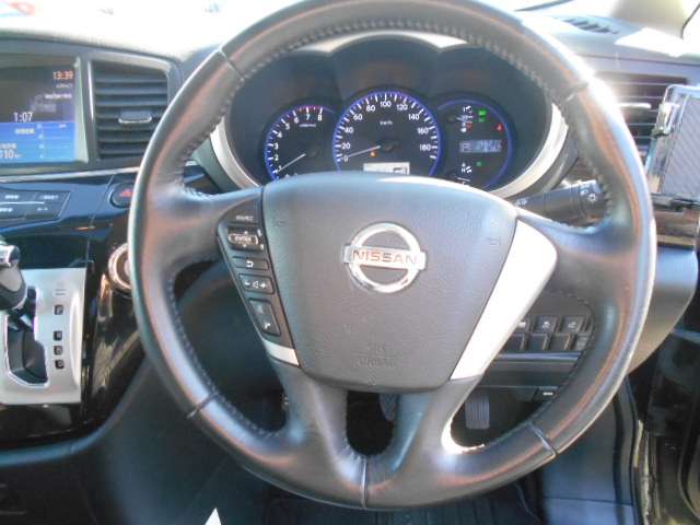 エルグランド 2011/H23