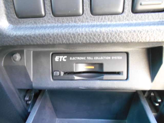 エルグランド 2011/H23