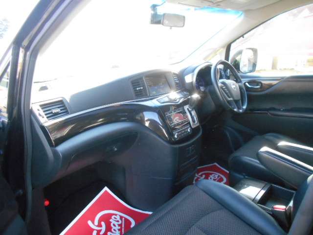 エルグランド 2011/H23