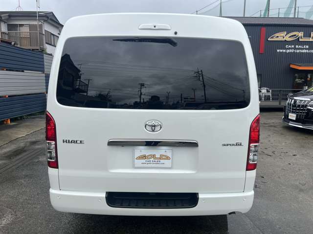 ハイエースバン 2022/R04